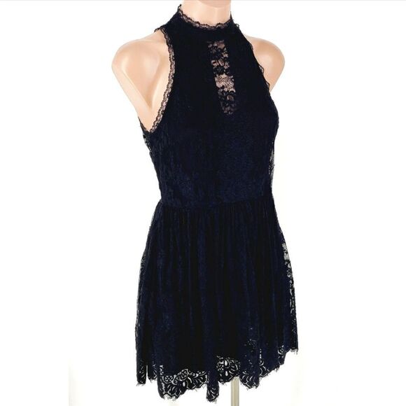Free People Verushka Black Lace Mini Dress - Picture 2 of 8